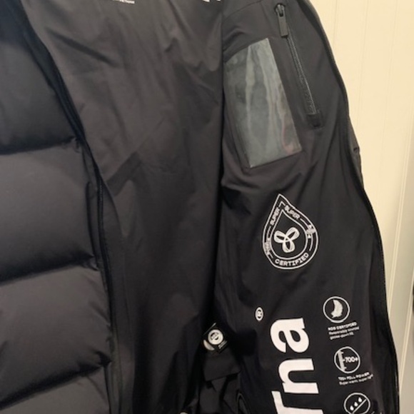 Aritzia Super Puff 02 Men’s - RainstopTM - Matte Black M - Picture 4 of 4